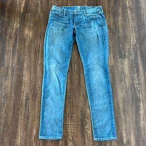 7 For All Mankind Roxanne Jean Size 29